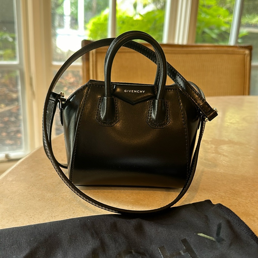 COPY - Givenchy Micro Antigona Bag